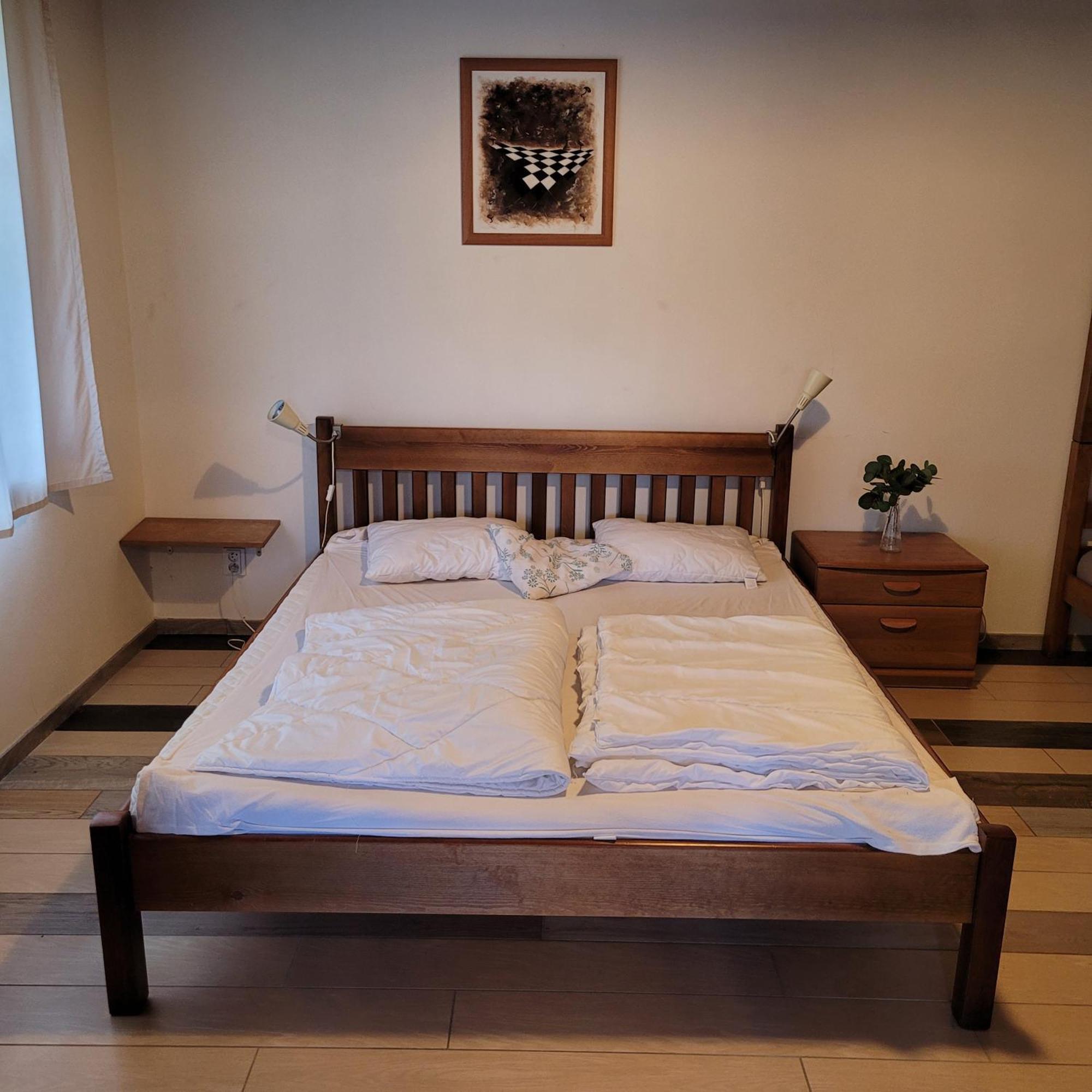 Chloumek Daire Bela  Dış mekan fotoğraf